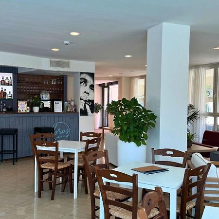 Hotel Apogeo - Breakfast Experience Ріміні Екстер'єр фото
